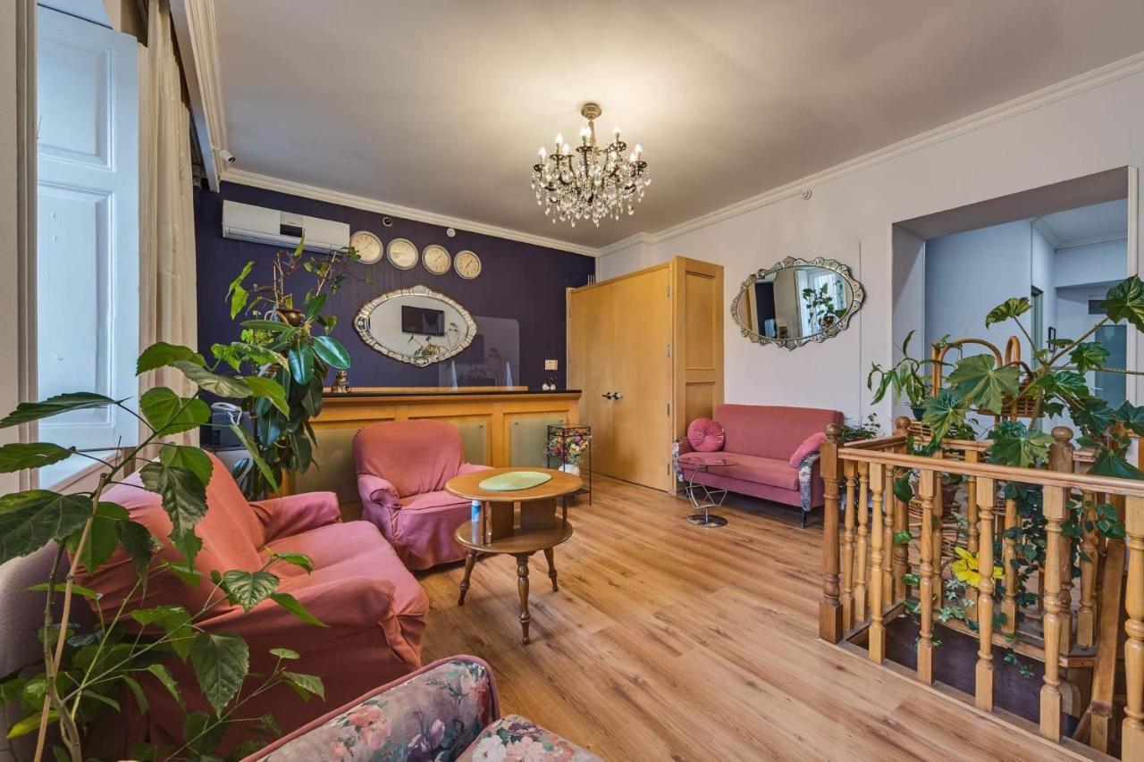 House 52 Boutique Hotel Тбилиси Экстерьер фото