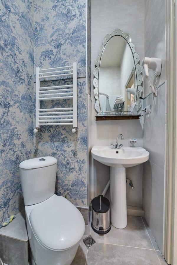 House 52 Boutique Hotel Тбилиси Экстерьер фото