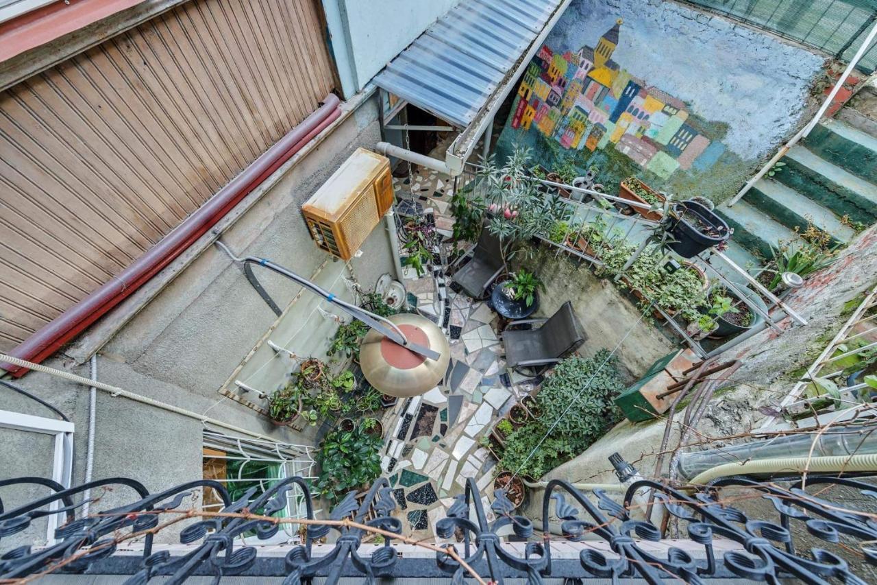 House 52 Boutique Hotel Тбилиси Экстерьер фото