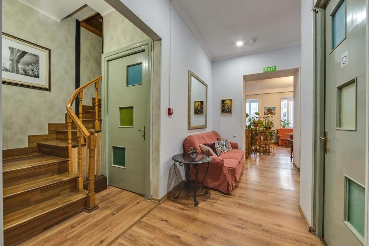 House 52 Boutique Hotel Тбилиси Экстерьер фото