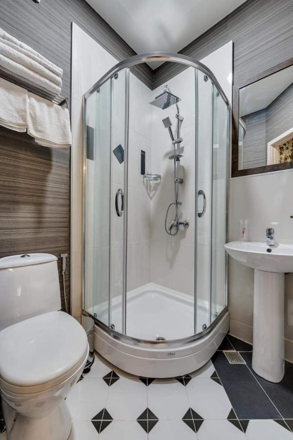 House 52 Boutique Hotel Тбилиси Экстерьер фото