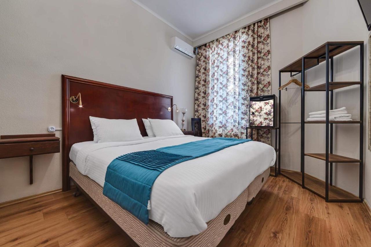 House 52 Boutique Hotel Тбилиси Экстерьер фото